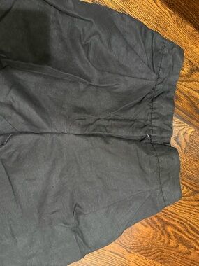Aritzia Black Women's Bermuda Shorts